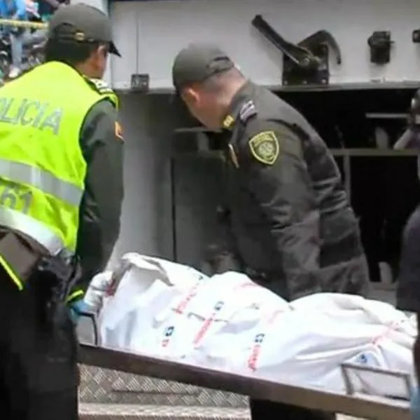 Nueva masacre en Colombia: asesinaron a 5 personas y dejaron heridas otras 6 en una tienda y un bar. Los dos hechos ocurrieron a una cuadra de distancia. 