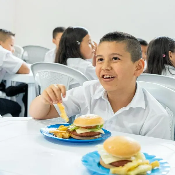 PAE en Risaralda ahora tiene hamburguesas nutritivas