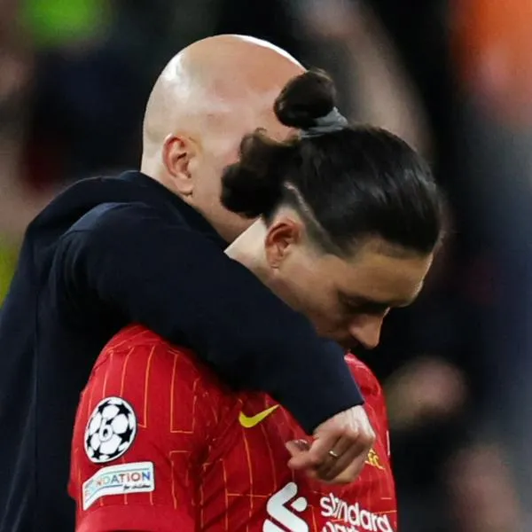 Diego Latorre vaticinó fallo de Darwin Núñez en Liverpool-PSG de Champions