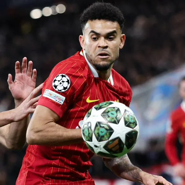 Luis Díaz, en la cuerda floja en Liverpool tras la eliminación en Champions