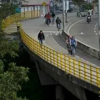 areció colgado en un puente de Bogotá y se conoce primera hipótesis