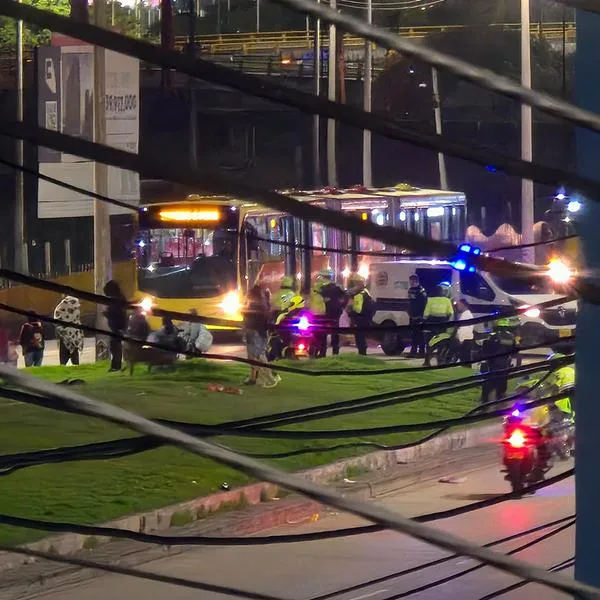 Así se ve el lugar en San Bernardo, Bogotá, donde hubo explosiones que habrían dejado al menos tres muertos