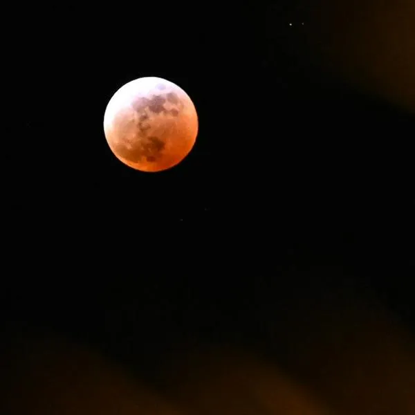 Imágenes del Eclipse Lunar o Luna de Sangre hoy 14 de marzo