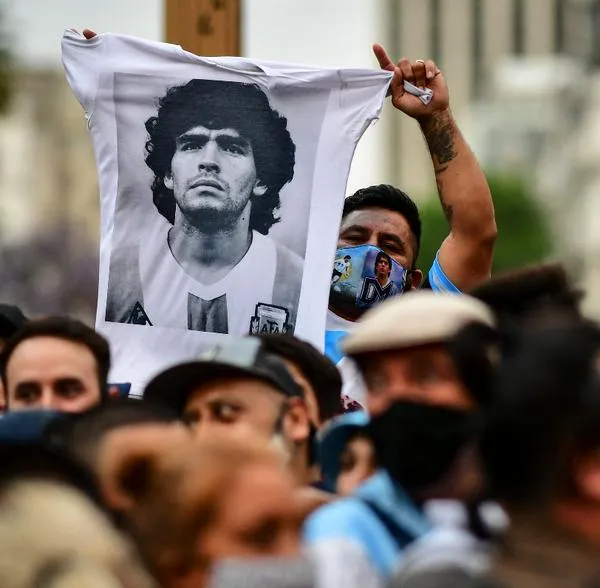 Aparecen fotos inéditas de la casa donde murió Diego Armando Maradona: "Una pocilga, una mugre", dijo el abogado que las mostró. 