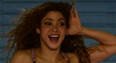 Shakira fue agredida en Argentina con inusal objeto: así se vio en video