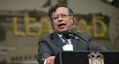 Gustavo Petro.