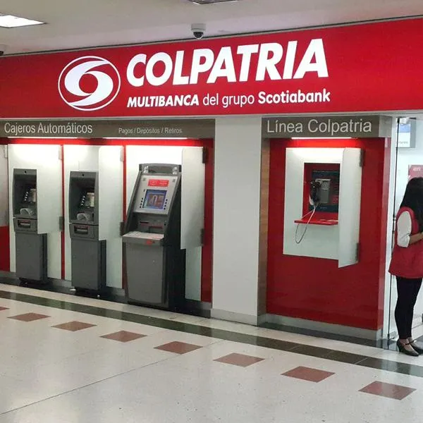 Oficinas banco Colpatria Bogotá hoy y cuáles tienen el horario adicional
