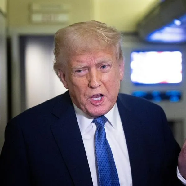 Trump inicia los despidos masivos en icónico medio Voice of America (VOA)