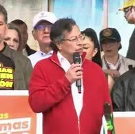 Petro habla en la Plaza de Bolívar por caída de reforma laboral e idea de consulta popular