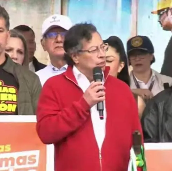 Declaraciones de Gustavo Petro en la Plaza de Bolívar hoy.