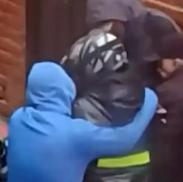 Domiciliario víctima de brutal asalto cuando entregaba un pedido en Bogotá