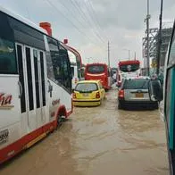 Así quedó la Autopista Sur de Soacha, inundada luego de lluvias