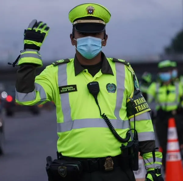 Bogotá le pegará barrida a 10.000 carros y motos: dueños, pilas porque pueden perderlos. Lanzan advertencia para quienes tienen vehículos en patios.