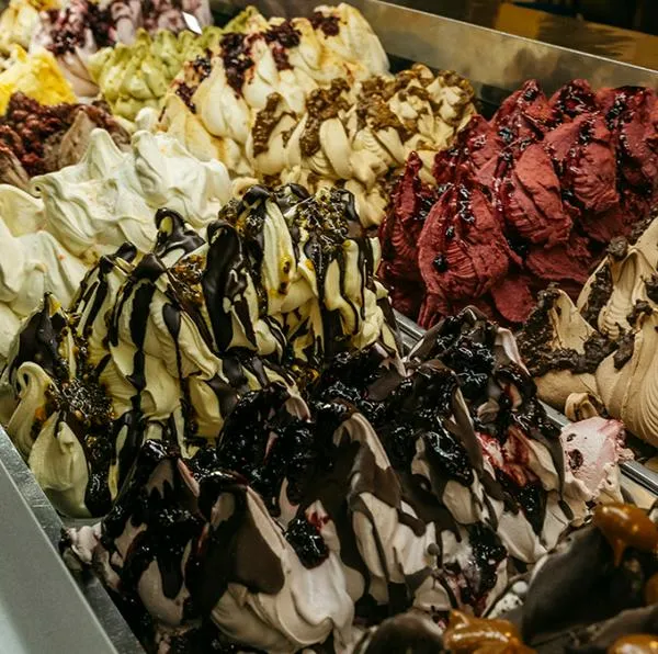 Amor-Acuyá venderá sus helados colombianos en el Parque de Universal, en EE. UU. El negocio tiene una planta de producción en Miami. 