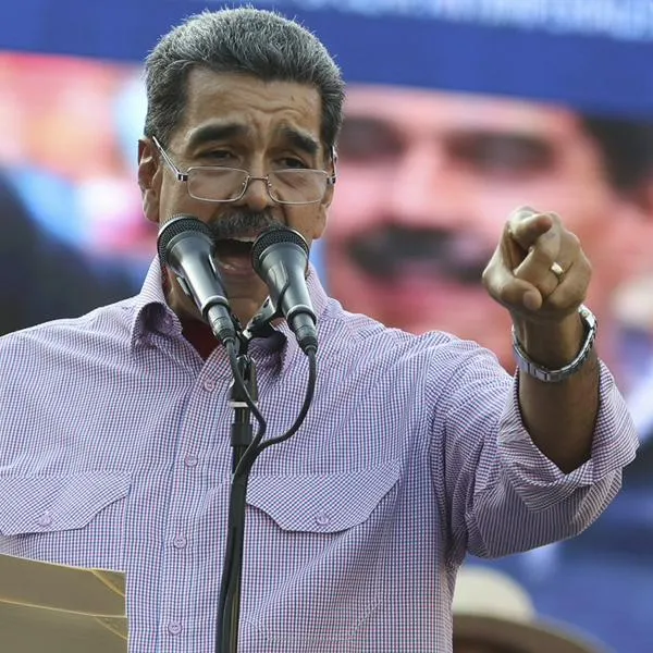 Nicolás Maduro sufre repentino ataque de humanismo y reclama por migrantes