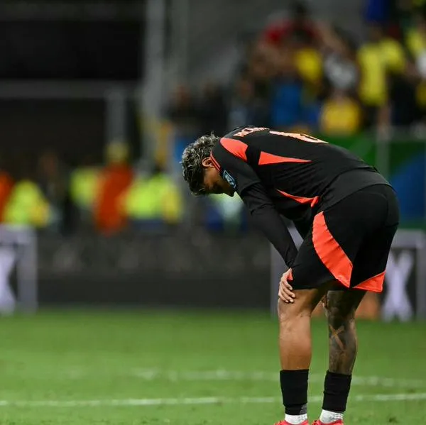 Carlos Cuesta y Richard Rios, en la derrota de Colombia ante Brasil.