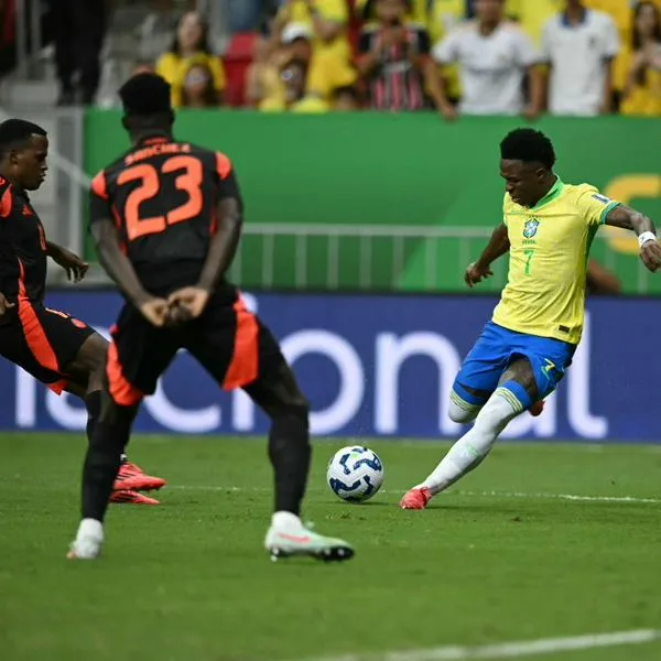 Gol de Vinicius Jr. en la victoria de Brasil contra Colombia