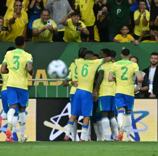 Fue legal que Brasil hiciera 7 cambios ante Colombia: qué dice el reglamento