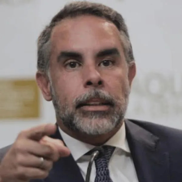 Armando Benedetti enfrentará juicio por injuria agravada: la Corte Suprema fija fecha para el proceso