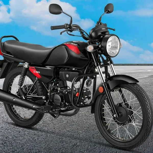 Moto Hero Eco 100 compite con la AKT NKD 125: cuesta $ 4’590.000 último modelo y estas son sus principales características. 
