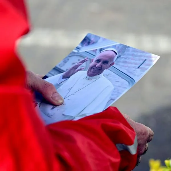 Papa Francisco bendecirá desde hospital Gemelli este domingo