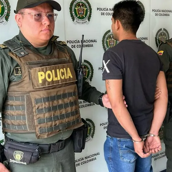 Él es el empleado de un hotel que asesinó a un huésped, luego de que intentó agredir a su propia pareja