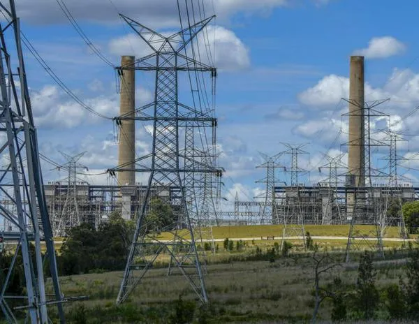 Sube el consumo de energía en el mundo, impulsado por la electricidad