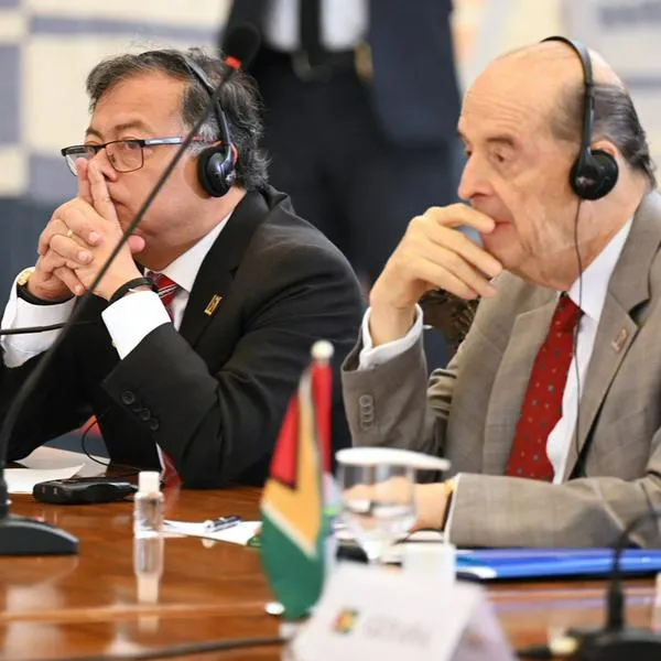 Piden “sindéresis” a Gustavo Petro y advierten tragedia como Palacio de Justicia