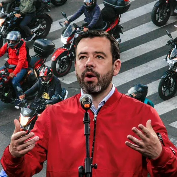 Carlos Fernando Galán, alcalde de Bogotá, dejó molestos a miles de ciudadanos por decisión que tomó sobre restricción para motociclistas.