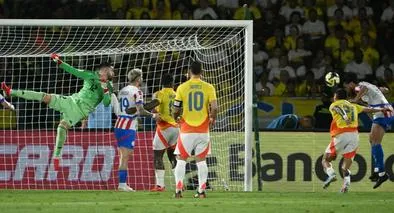 La Selección de Paraguay, a través de Alonso, logró anotar su primer gol ante la Selección de Colombia hoy, 25 de marzo, por las Eliminatorias.