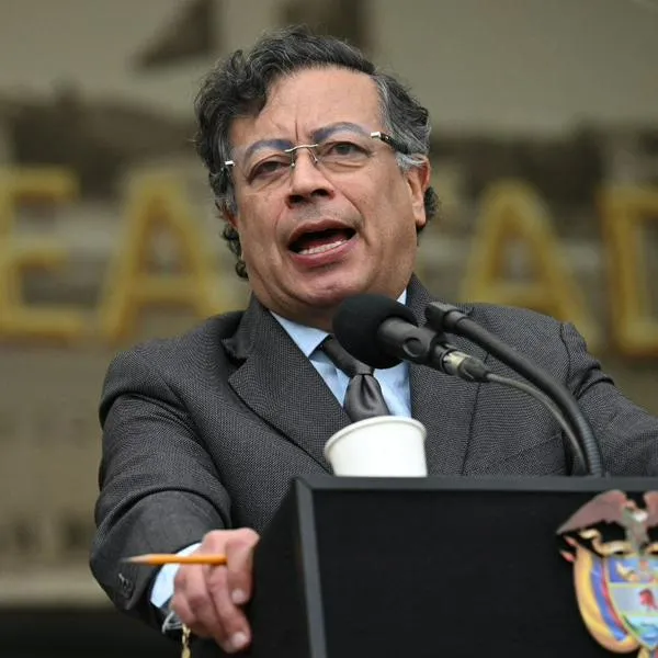 Gustavo Petro habla de liquidar a las EPS que no paguen deudas en Colombia