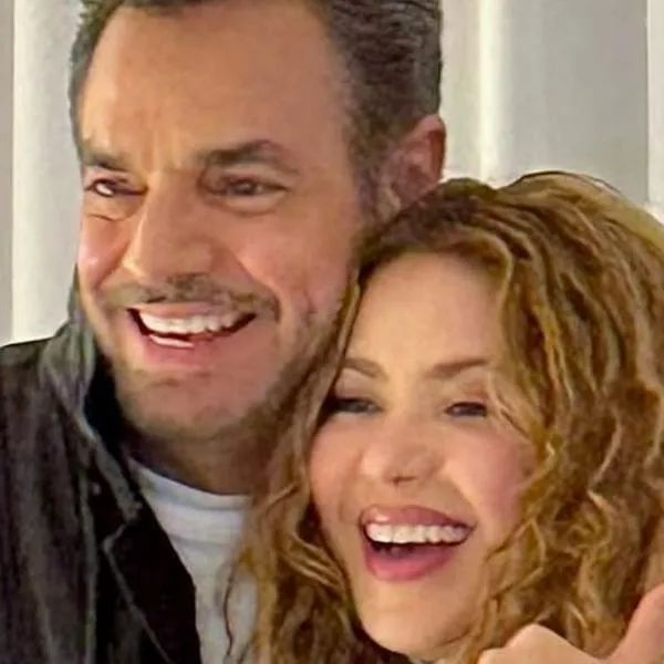 Shakira se tomó fotos con Eugenio Derbez y su familia en México; hay fotos