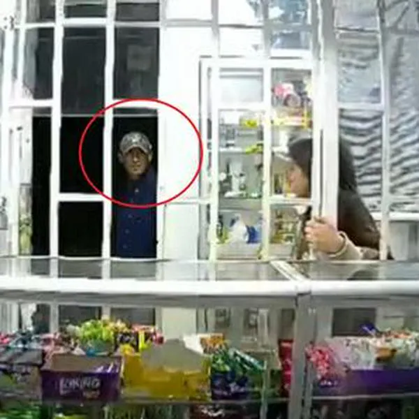 Niña se tuvo que refugiar en una tienda ante acoso de un desconocido