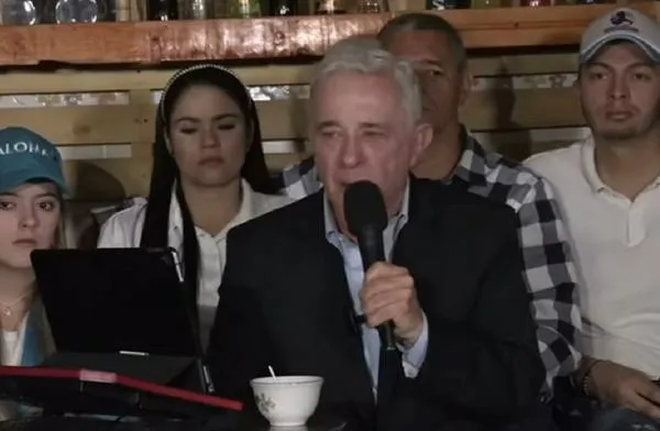 Juicio contra Álvaro Uribe sigue: juzgado rechazó recusación.