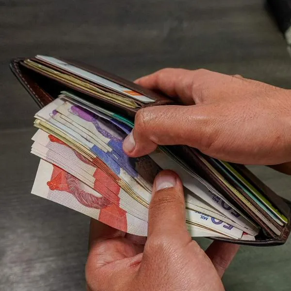 Extienden fecha para que miles de colombianos reclamen dinero que da el Gobierno