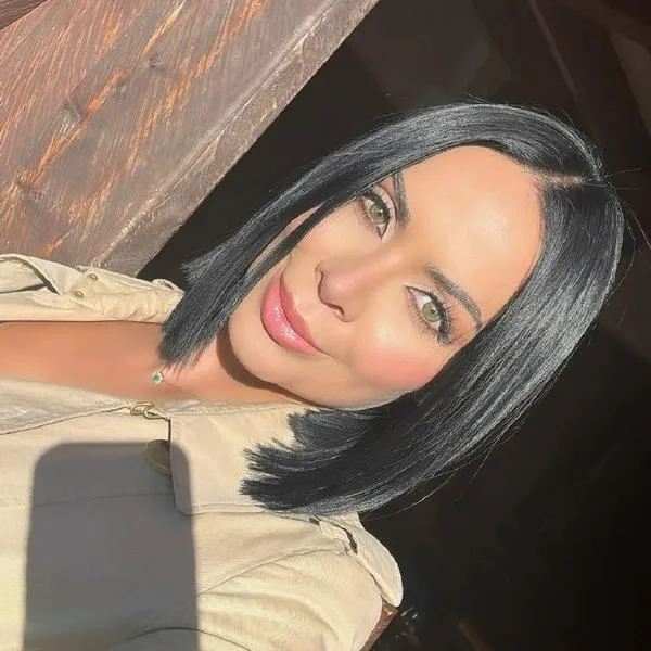 Laura González, en nota sobre quién es el exnovio que era amigo de Karina García