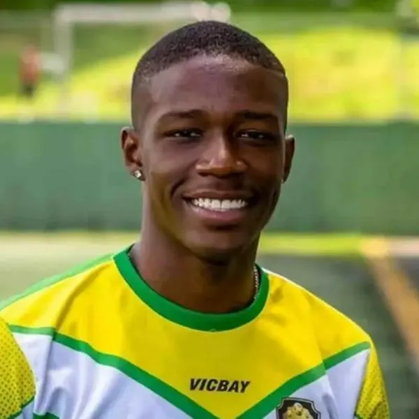 Asesinaron a joven promesa del fútbol que salió de su casa para comprar una salchipapa. Le contamos los detalles y más.