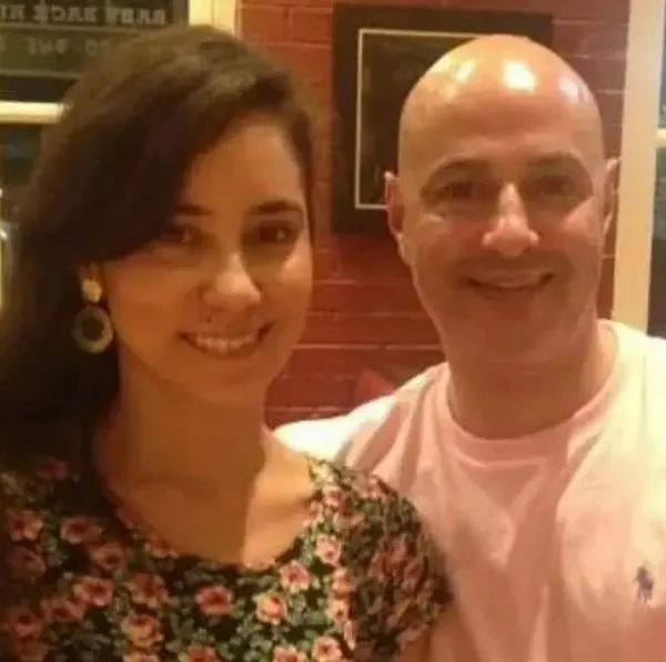 Colombiana es hallada muerta junto a su esposo, un exejecutivo de Bloomberg, y su hija en EE. UU.