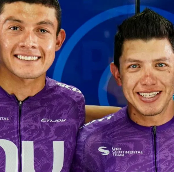 Rodrigo Contreras y Javier Jamaica, del equipo Nu Colombia.