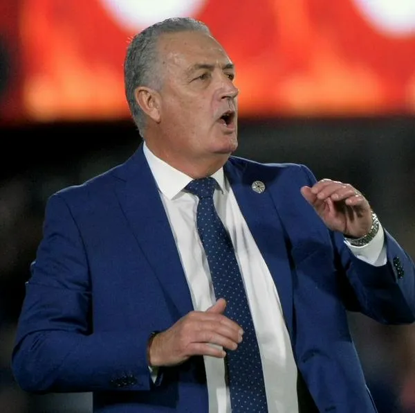 Gustavo Alfaro, entrenador argentino