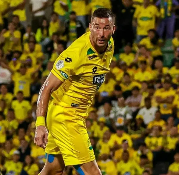 Bucaramanga vive una fiesta en Libertadores: Luciano Pons puso el 2-0 vs Colo Colo