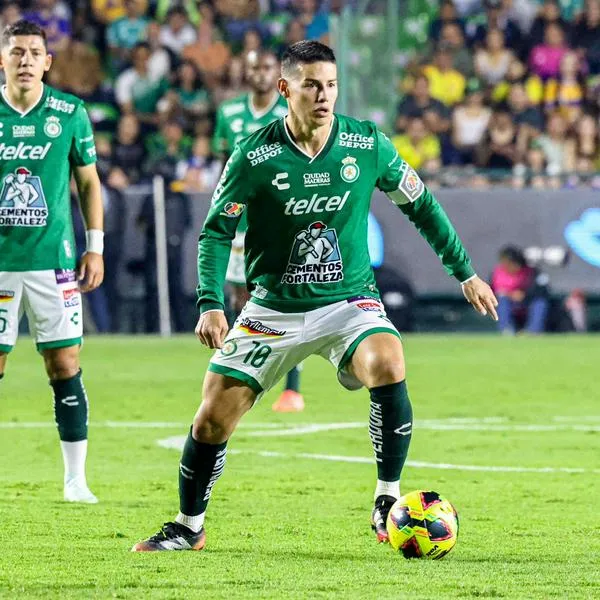 James con el Club León.