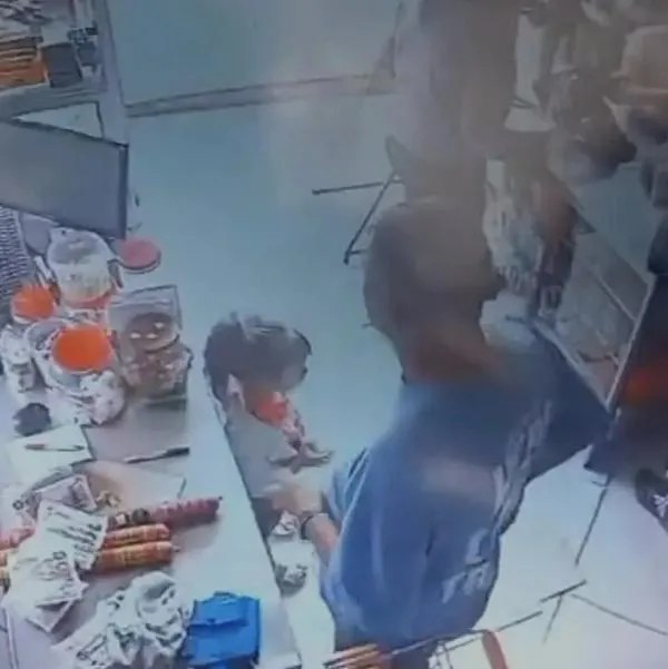 Niña de 4 años quedó en medio de una riña entre dos hombres en Bello, Antioquia