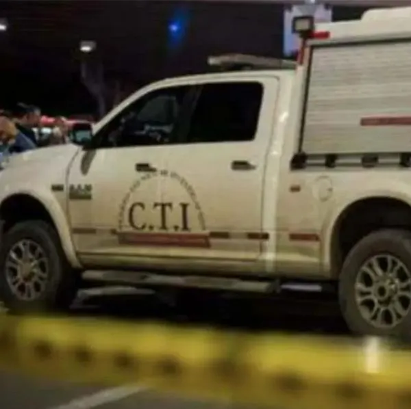Mujer fue asesinada en pleno parque cuando estaba con amigos: sicario le disparó