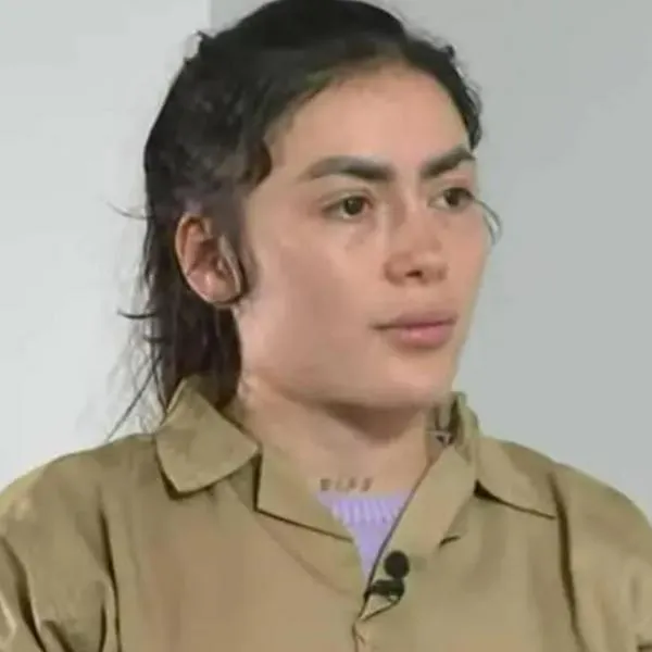 Pareja de Epa Colombia es criticada por llevar a su hija a las marchas