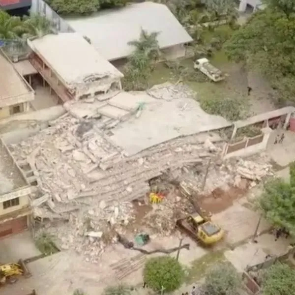 Derrumbe de edificio en construcción dejó sin vida a la abuela y su nieta 
