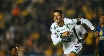 James Rodríguez, criticado por periodistas en México por polémica jugada