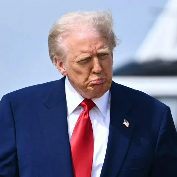Jaguar Land Rover, de Tata Motors, se planta a Trump y no mandará carros