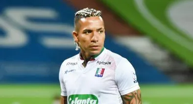 Dayro Moreno ya es el máximo goleador colombiano de todos los tiempos