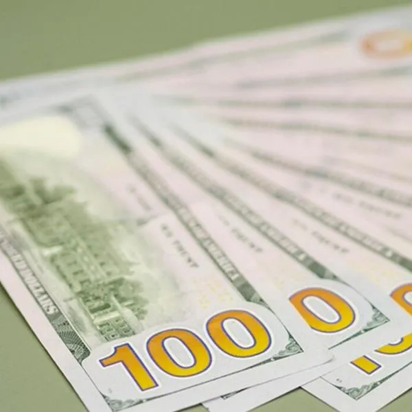 ¿Dólar a 5.000 pesos? Expertos analizan futuro de esa moneda en Colombia